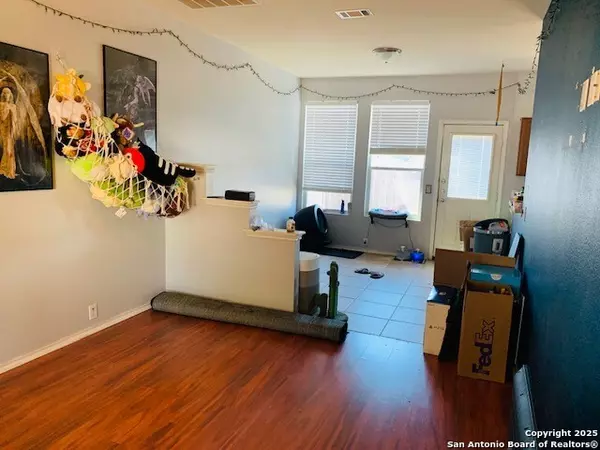 San Antonio, TX 78223,10311 Lateleaf Oak