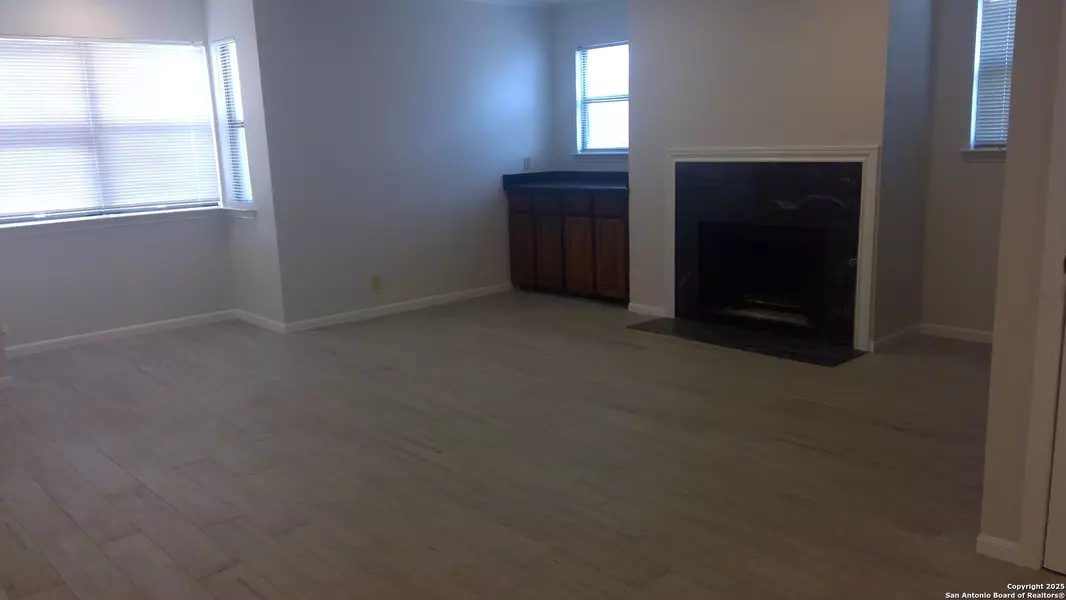 7738 Chambers UNIT 608, San Antonio, TX 78229