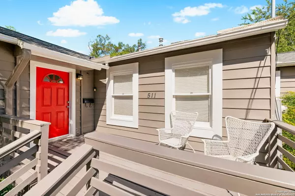 San Antonio, TX 78209,511 N Meadowlane