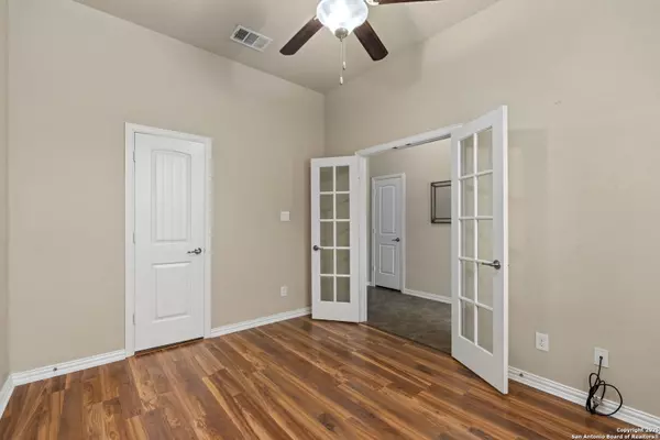 San Antonio, TX 78245,805 Raceland Road