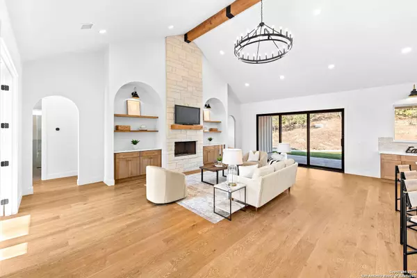 Boerne, TX 78006,736 Mountain Creek Trail