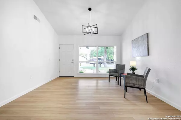 San Antonio, TX 78233,12715 La Fonda