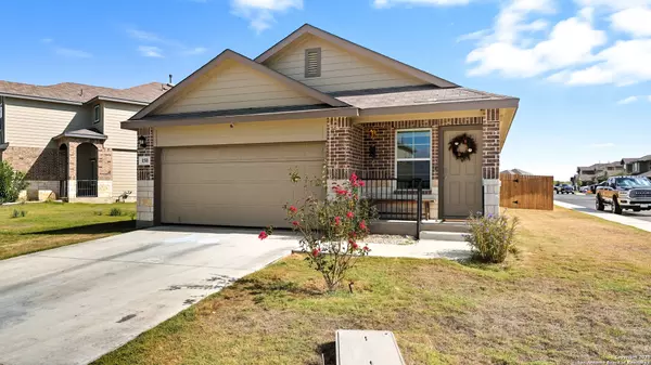 Floresville, TX 78114,150 Legendary Trail