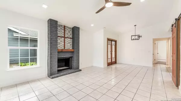 San Antonio, TX 78247,5530 Rangeland St