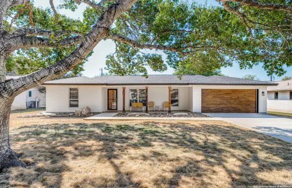 129 creekside, Boerne, TX 78006