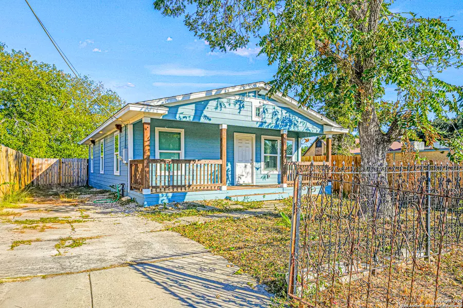 510 SW 42nd St, San Antonio, TX 78237