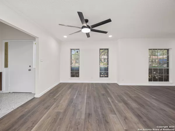 Schertz, TX 78108,3442 Wimbledon