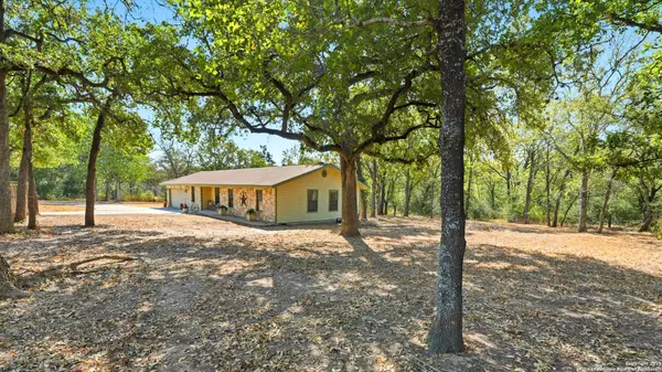 Gonzales, TX 78629,10040 US Highway 90a