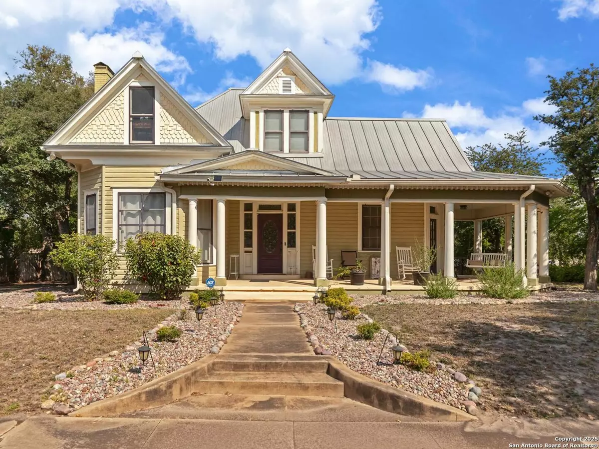 Kenedy, TX 78119,406 Tilden