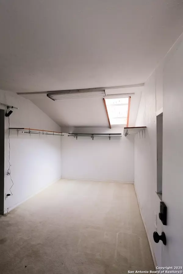 Paige, TX 78659,109 Travis