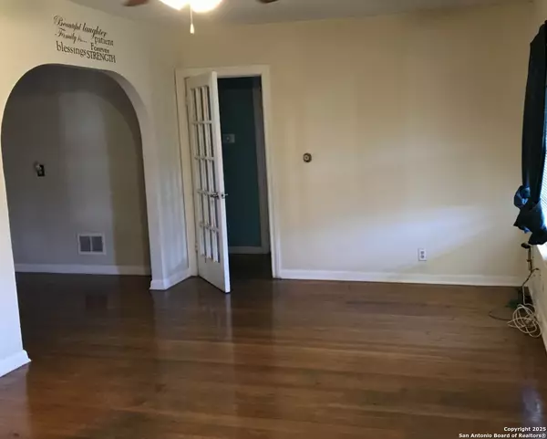 San Antonio, TX 78214-2125,177 GRAPELAND AVE
