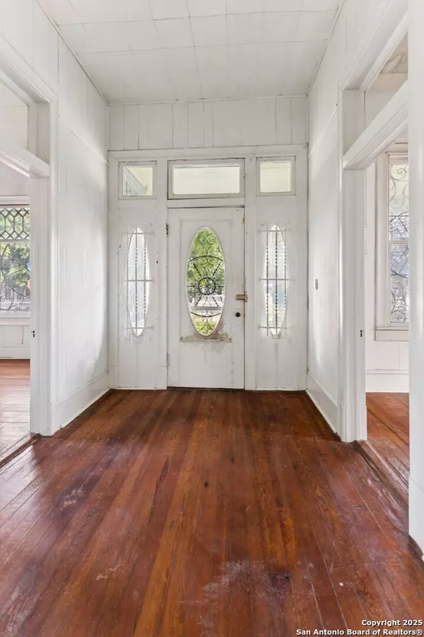 San Antonio, TX 78210,302 Florida Street