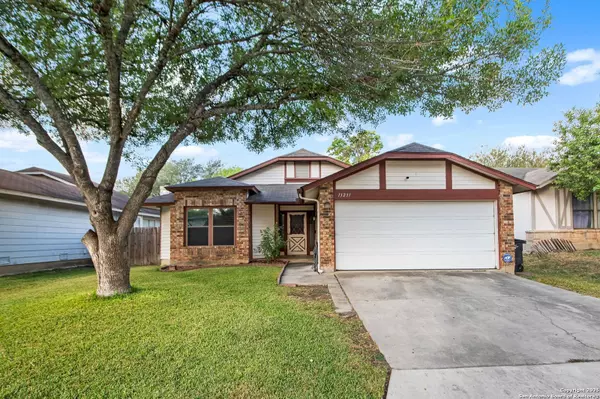 13231 Wood Climb, San Antonio, TX 78233