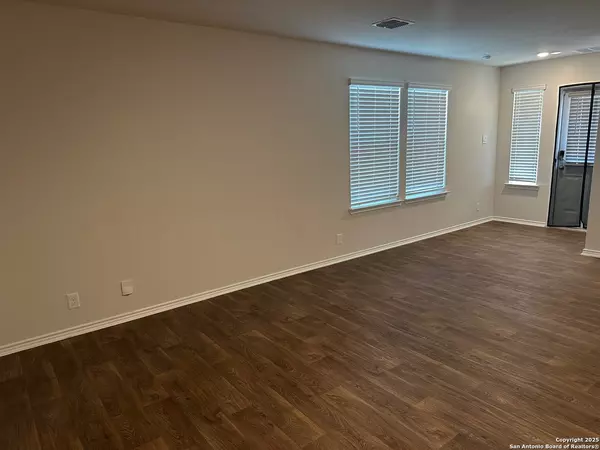 San Antonio, TX 78254,13818 Guffey