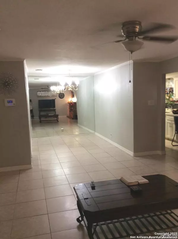 San Antonio, TX 78229,4212 Medical Dr. UNIT 909