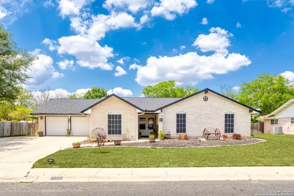 109 Thomas Edison, Schertz, TX 78154