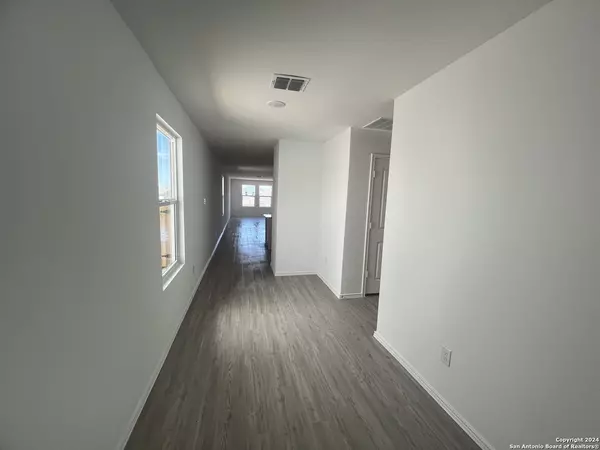 New Braunfels, TX 78130,2440 Hunter Peak