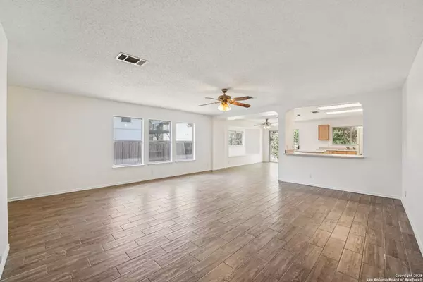 Austin, TX 78749,7322 Pusch Ridge