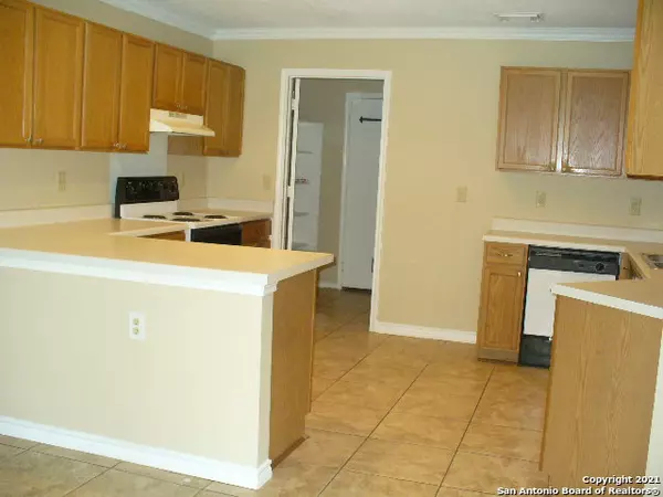 San Antonio, TX 78245-1781,2223 SUNSET BAY