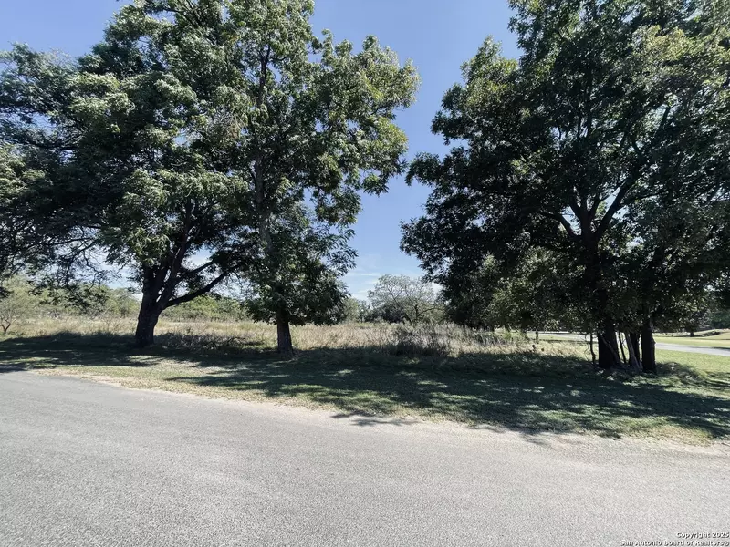 400 5th St., Junction, TX 76849