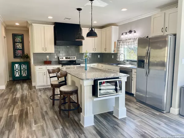 Bandera, TX 78003,203 Ranch