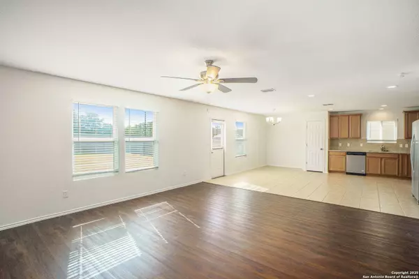 San Antonio, TX 78254,11834 Silver Arbor