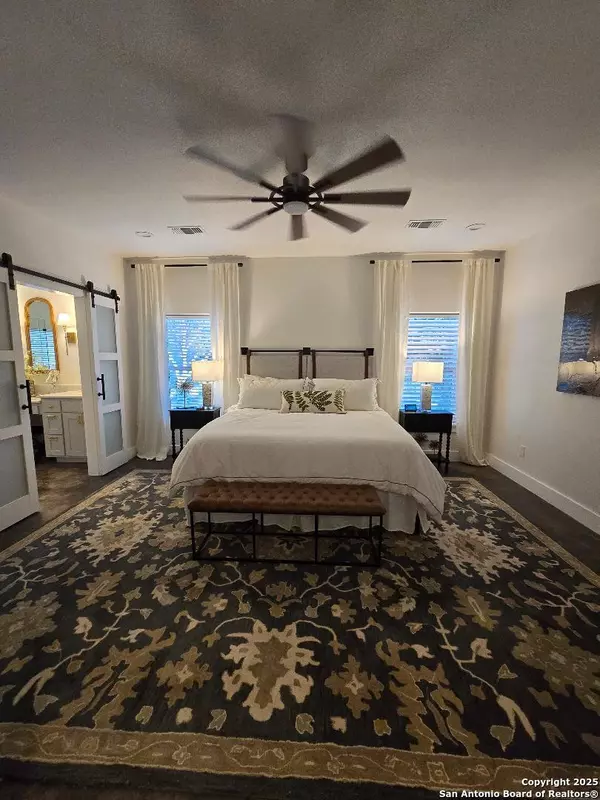 Kingsland, TX 78639,451 Legion Loop