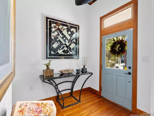 San Antonio, TX 78210,211 Devine Street