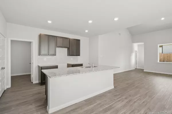 San Antonio, TX 78245,173 Hunters Camp