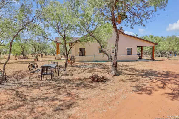 Moore, TX 78057,745 County Road 2645