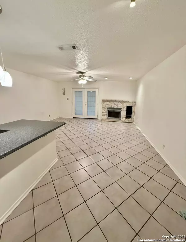 San Antonio, TX 78217,10527 Perrin Beitel UNIT A107