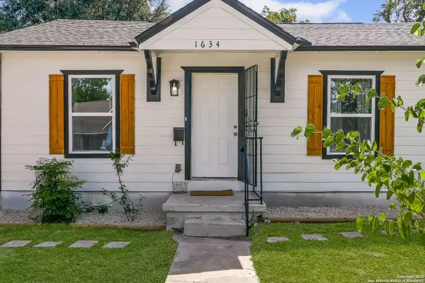 San Antonio, TX 78201,1634 W Ridgewood Ct