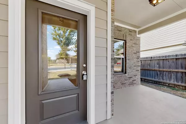 San Antonio, TX 78221,11527 Tiger Woods