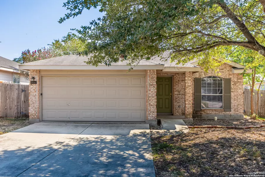 8914 walnut, Universal City, TX 78148