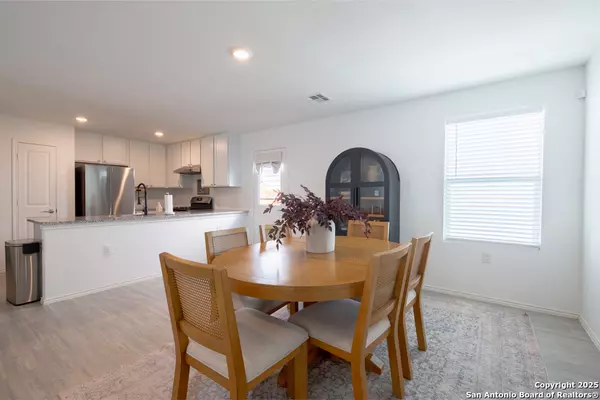 San Antonio, TX 78222,4411 Glades Way