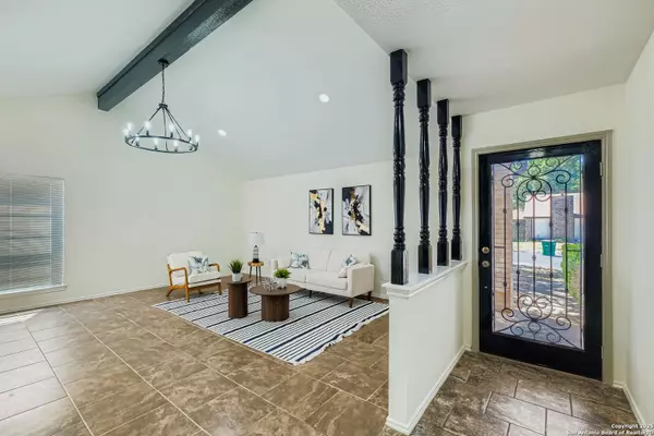 San Antonio, TX 78250,9627 Wildwood Ridge