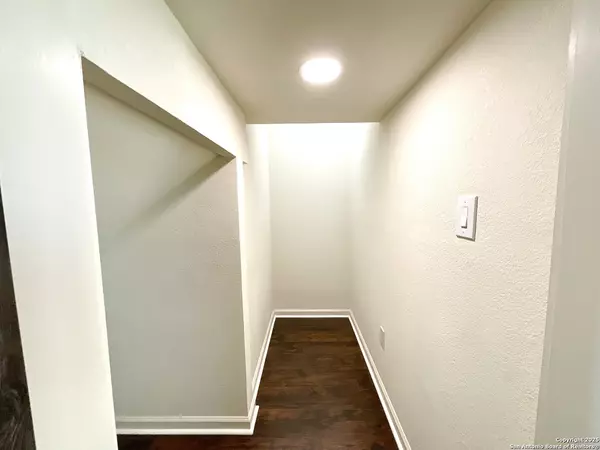 New Braunfels, TX 78132,4004 Northaven Trail