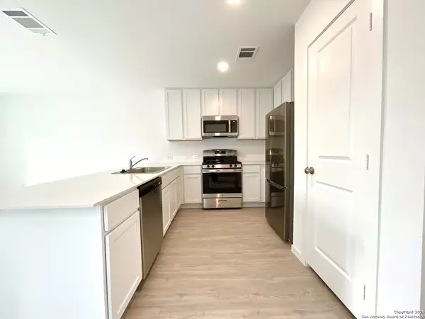 San Antonio, TX 78253,7638 Aston Peak