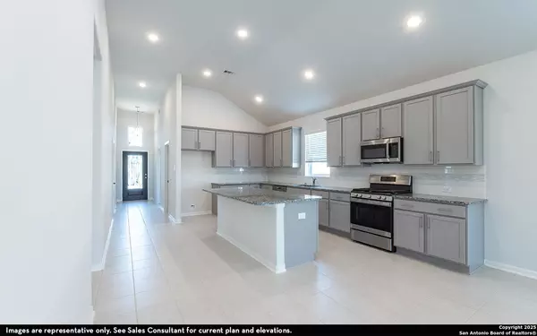 San Antonio, TX 78245,13015 Tiny Tree Lane