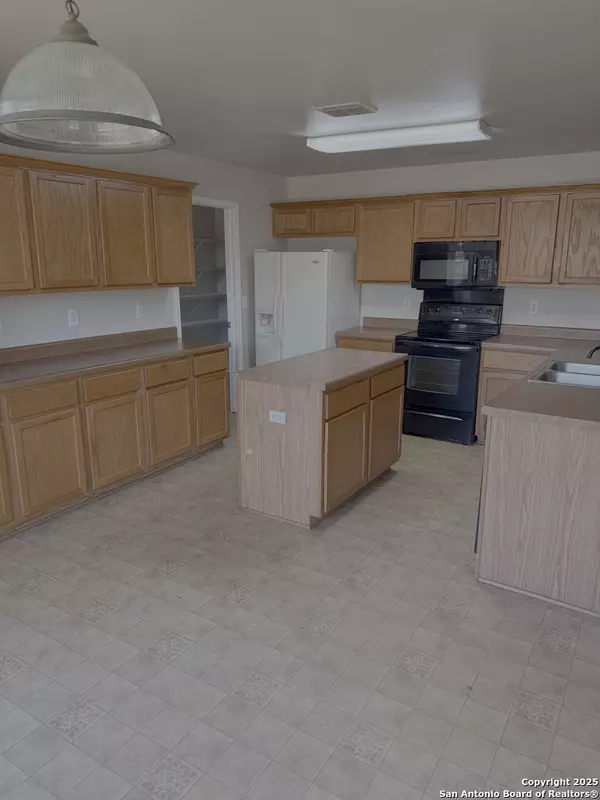 Converse, TX 78109,443 Abigail