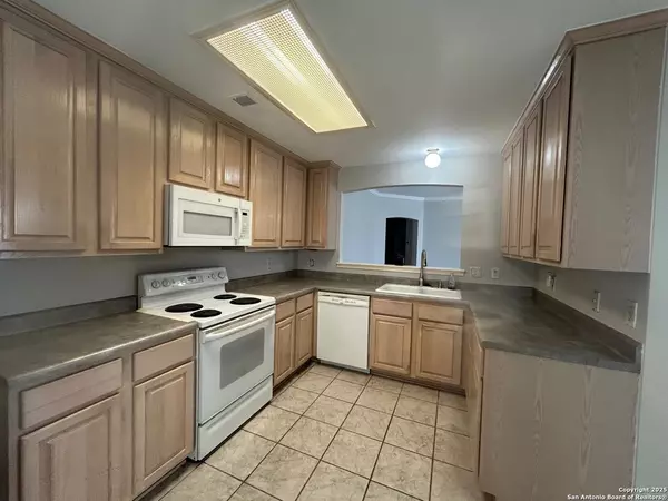 San Antonio, TX 78240,7711 Wexford Grove