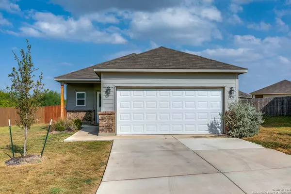 Converse, TX 78109,3038 Laguna Cliffs