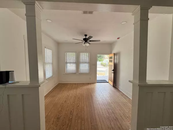 San Antonio, TX 78208,1321 Muncey