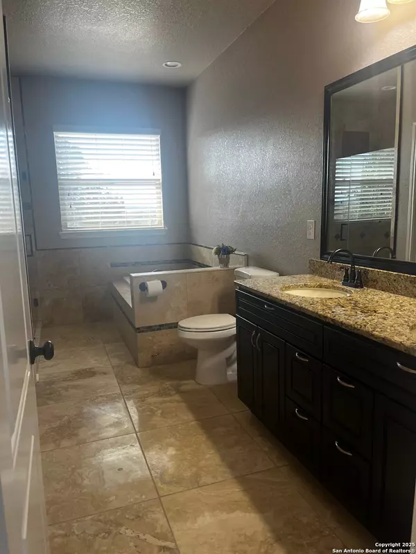 San Antonio, TX 78255,24003 Verde River