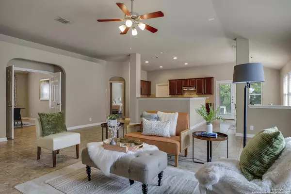 San Antonio, TX 78260,26106 Indian Cliff