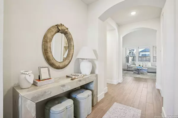 New Braunfels, TX 78132,1855 Tornillo