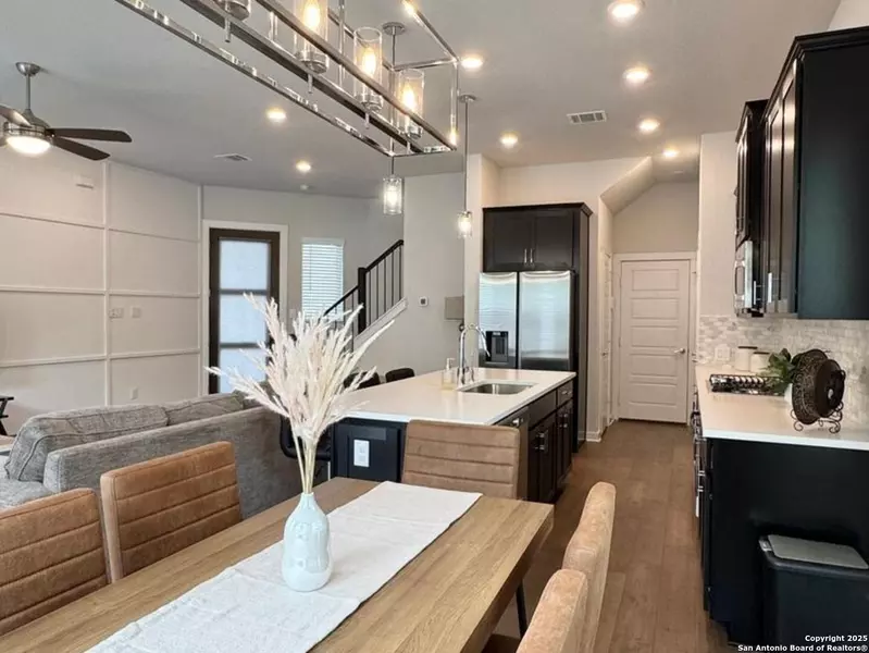 5843 Whitby UNIT UNIT 13, San Antonio, TX 78240