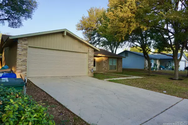 San Antonio, TX 78251-2412,2434 FIELD WOOD