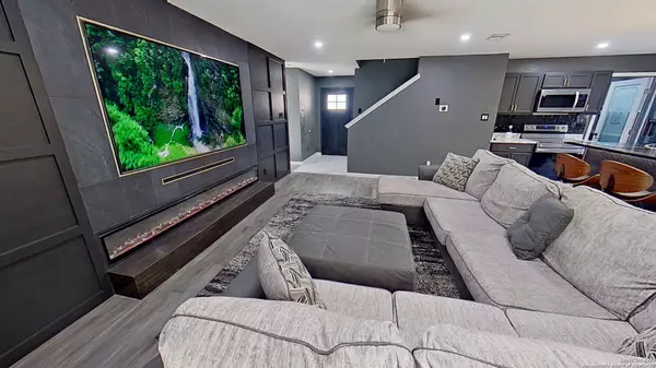 San Antonio, TX 78251,9014 Mint Julep