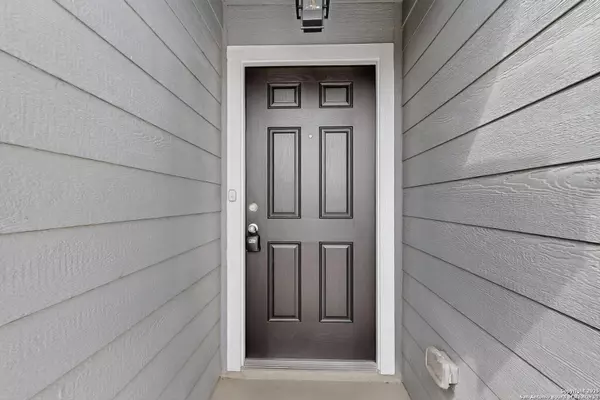 Converse, TX 78109,2811 Forsyth Canyon